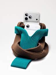 L'iPhone Pocket bat des records : l'évolution d'Apple en France